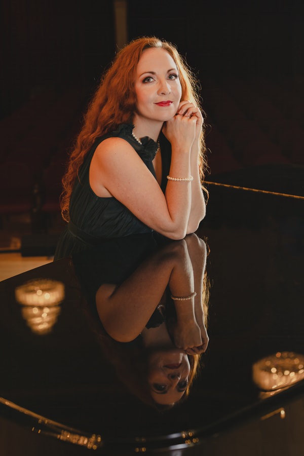 Julia Gromball : Sopran