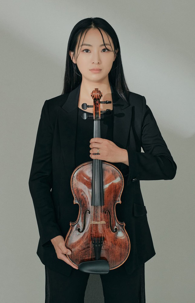 Sara Kim : Bratsche